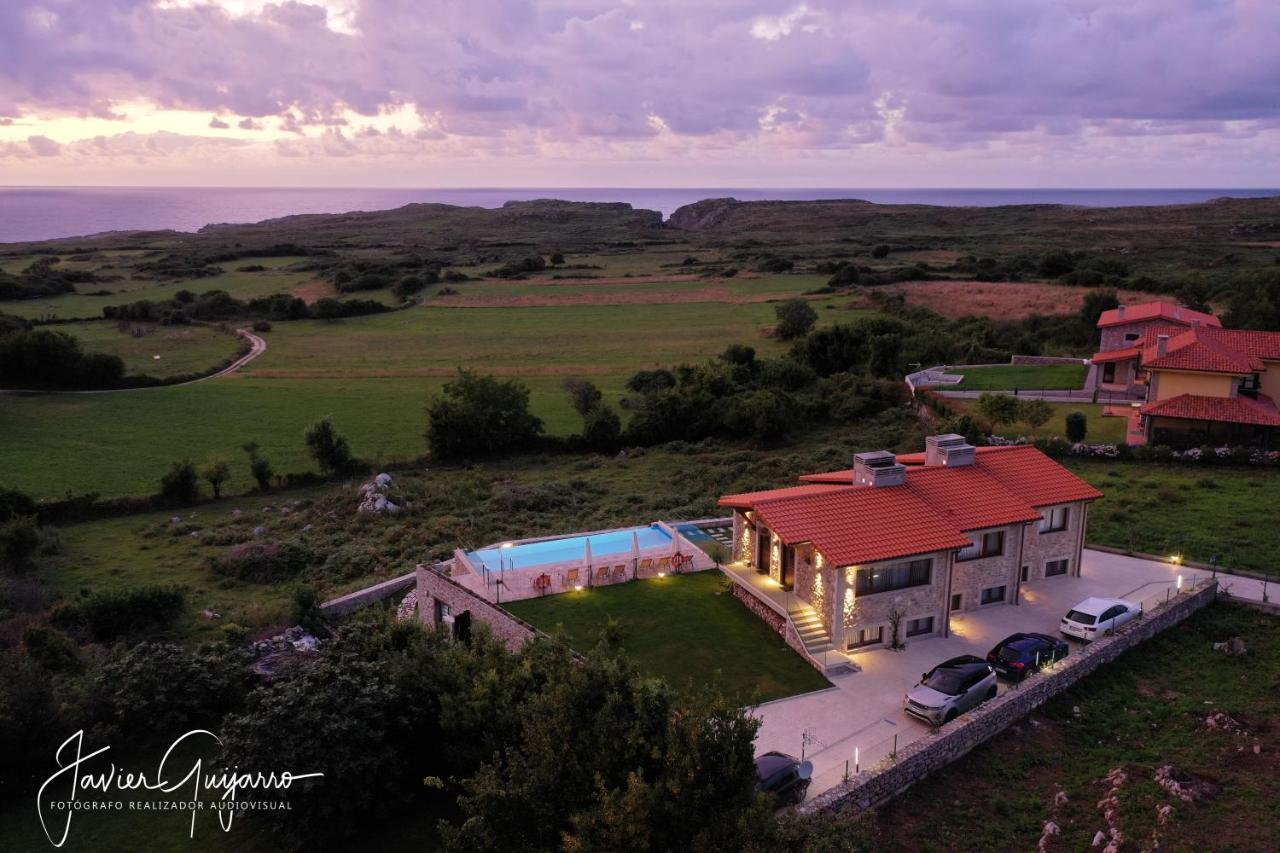 Bufones De Pria Apartamentos Rurales Garaña Dış mekan fotoğraf